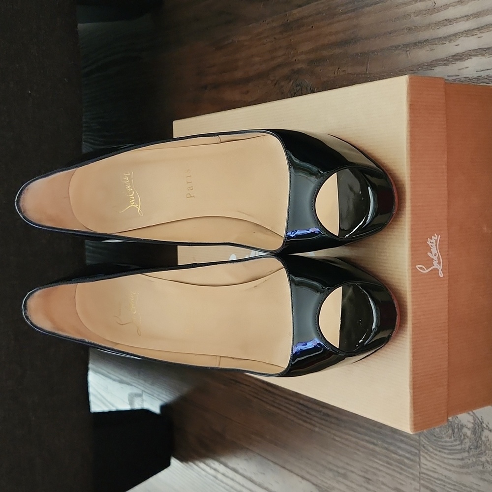 CHRISTIAN LOUBOUTIN Black Patent Very Prive Calf Heels 38.5/8 From Holt Renfrew